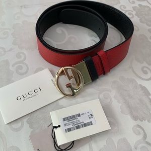Authentic GUCCI Women’s Reversible Belt . $280, 105/42